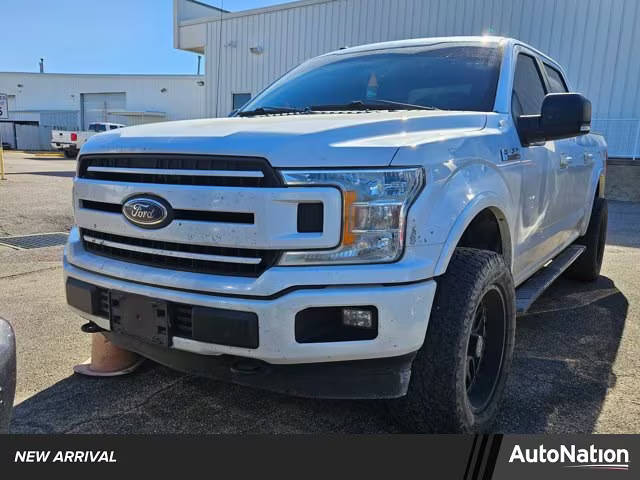 2018 Ford F-150 XLT 4WD photo