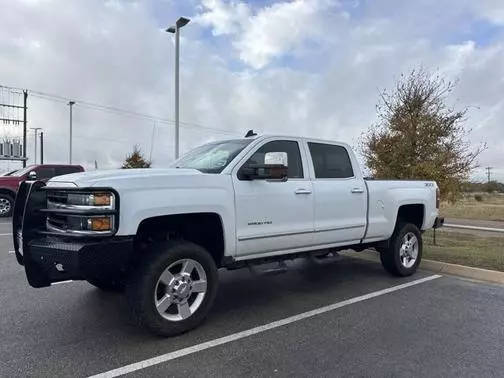 2018 Chevrolet Silverado 2500HD LTZ 4WD photo