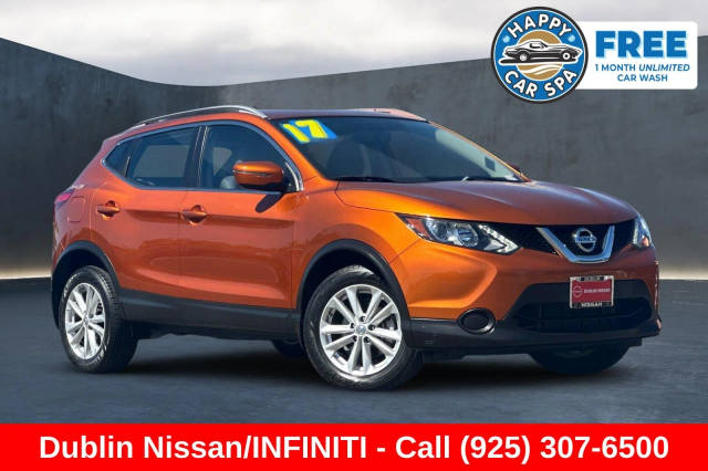 2017 Nissan Rogue Sport SV AWD photo