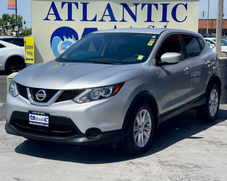 2017 Nissan Rogue Sport S FWD photo