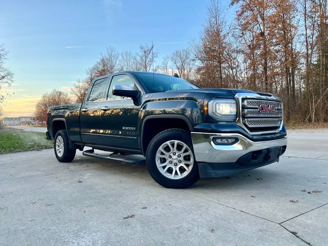 2018 GMC Sierra 1500 SLE 4WD photo