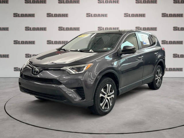2018 Toyota RAV4 LE AWD photo