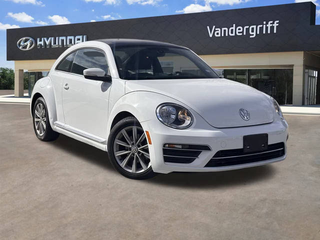 2018 Volkswagen Beetle SE FWD photo