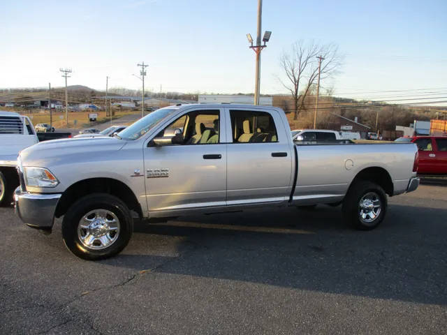 2015 Ram 3500 Tradesman 4WD photo