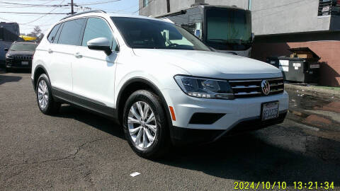 2018 Volkswagen Tiguan SE FWD photo