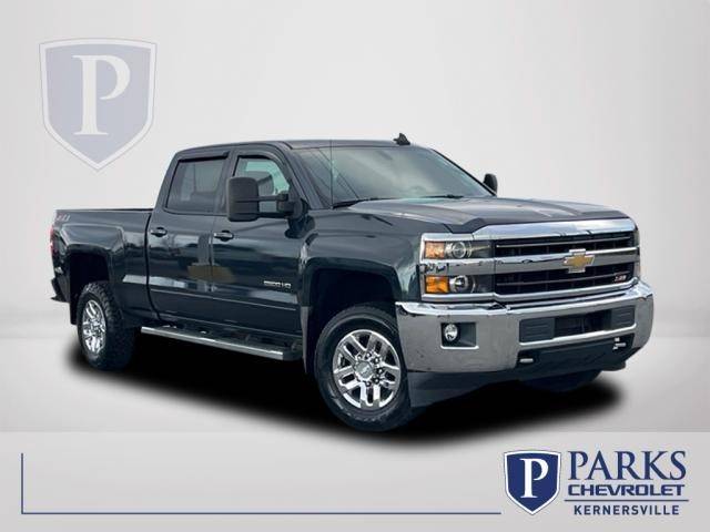 2018 Chevrolet Silverado 2500HD LT 4WD photo