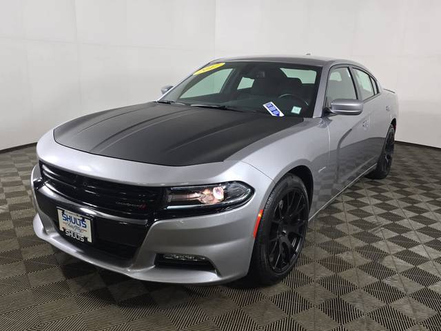 2017 Dodge Charger R/T RWD photo