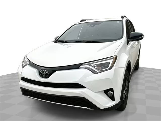 2018 Toyota RAV4 SE FWD photo