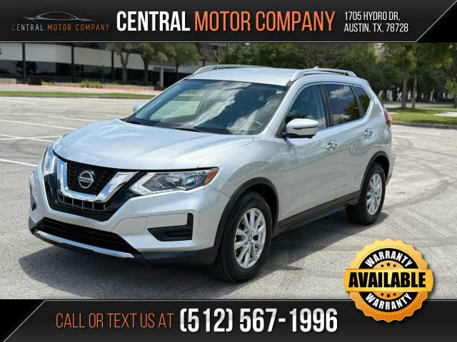 2018 Nissan Rogue SV FWD photo