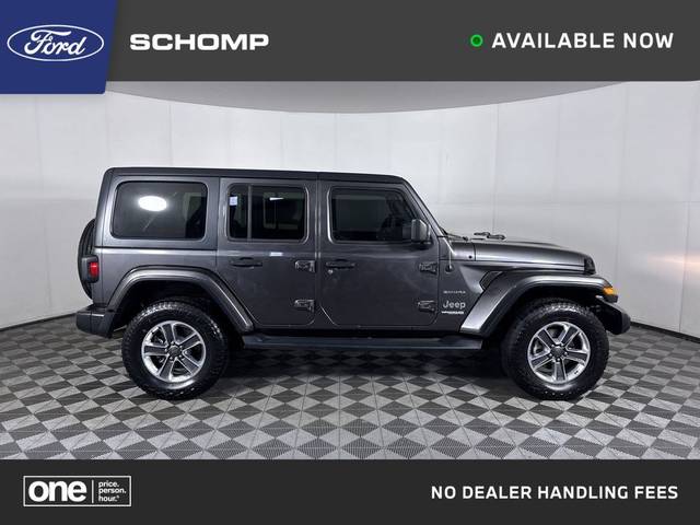 2018 Jeep Wrangler Unlimited Sahara 4WD photo