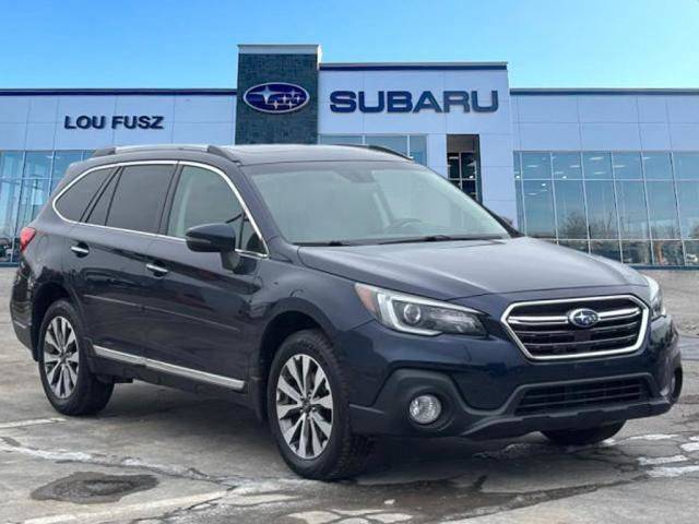 2018 Subaru Outback Touring AWD photo