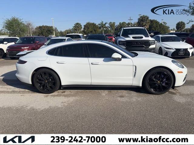 2018 Porsche Panamera 4S AWD photo