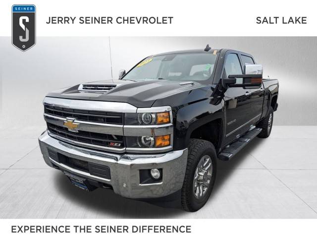 2018 Chevrolet Silverado 3500HD LTZ 4WD photo