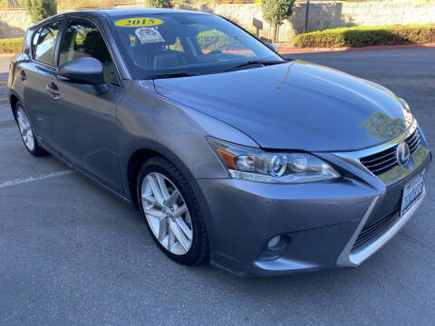 2015 Lexus CT Hybrid FWD photo