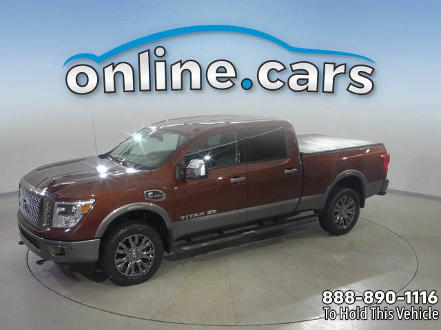 2018 Nissan Titan XD Platinum Reserve 4WD photo