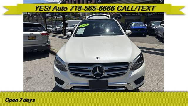 2018 Mercedes-Benz GLC-Class GLC 300 AWD photo