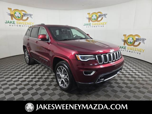 2018 Jeep Grand Cherokee Sterling Edition 4WD photo