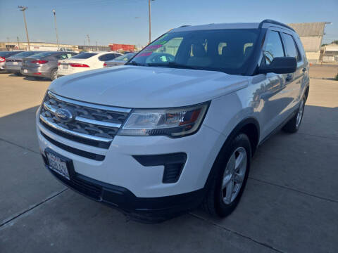 2018 Ford Explorer Base 4WD photo