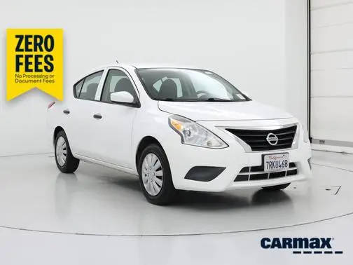 2016 Nissan Versa S Plus FWD photo