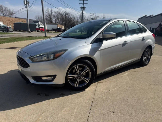 2018 Ford Focus SE FWD photo