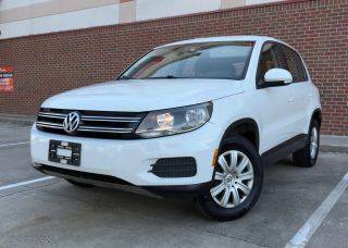 2017 Volkswagen Tiguan FWD photo