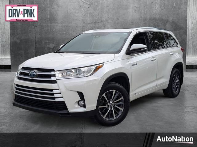 2017 Toyota Highlander Hybrid XLE AWD photo