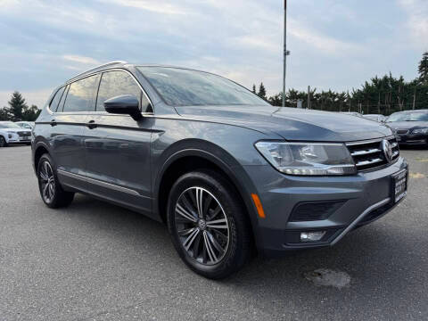 2018 Volkswagen Tiguan SEL AWD photo