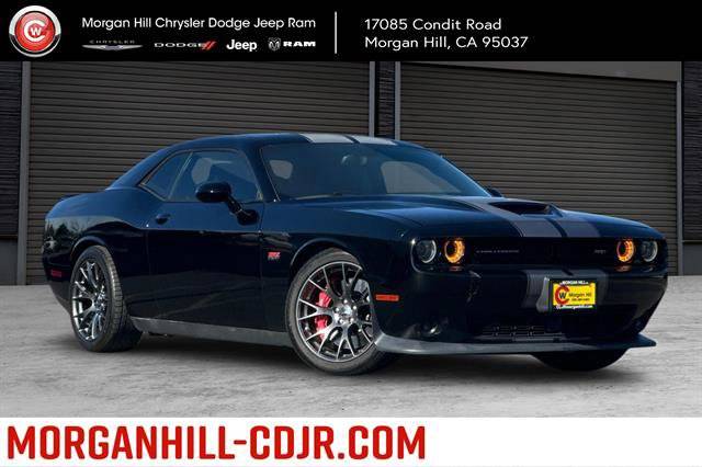 2015 Dodge Challenger SRT 392 RWD photo