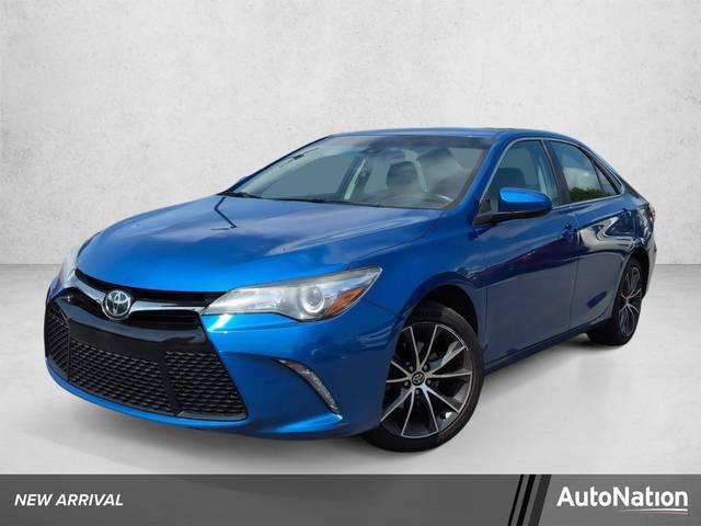 2017 Toyota Camry XSE FWD photo