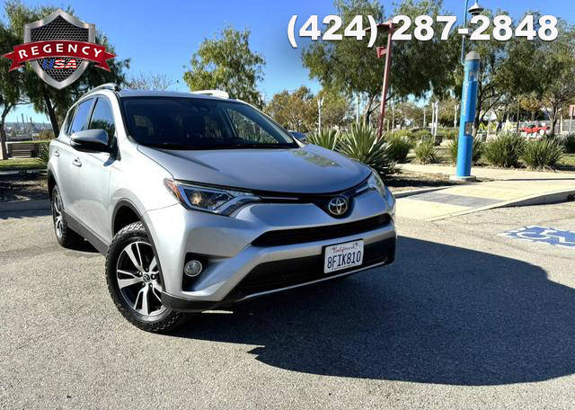 2018 Toyota RAV4 XLE AWD photo