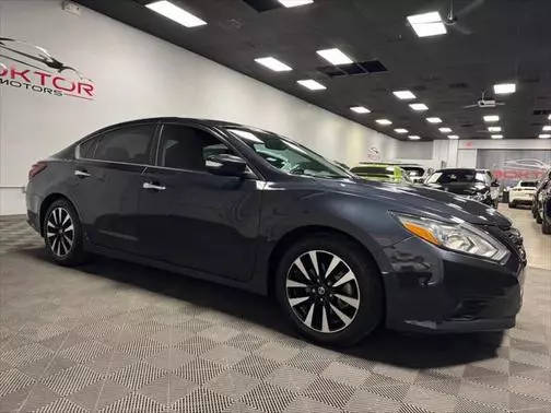 2018 Nissan Altima 2.5 SV FWD photo