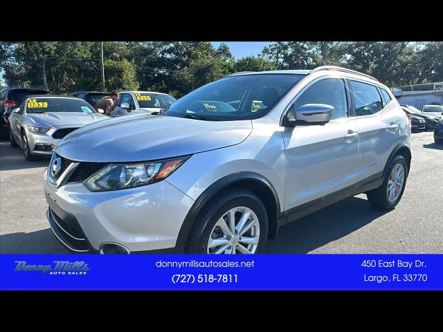 2017 Nissan Rogue Sport SV FWD photo