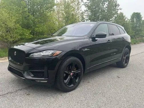 2018 Jaguar F-Pace 30t R-Sport AWD photo