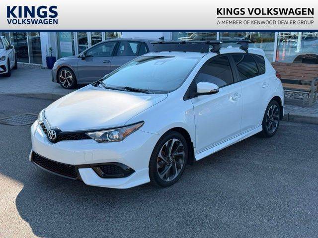 2018 Toyota Corolla iM FWD photo