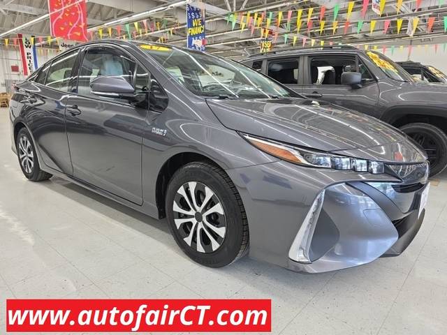2017 Toyota Prius Prime Premium FWD photo