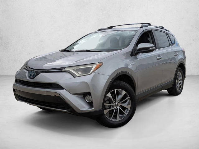 2018 Toyota RAV4 Hybrid XLE AWD photo