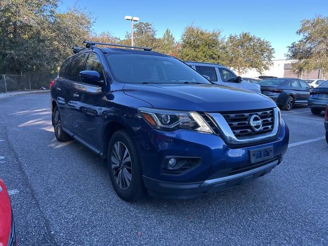 2018 Nissan Pathfinder SV FWD photo