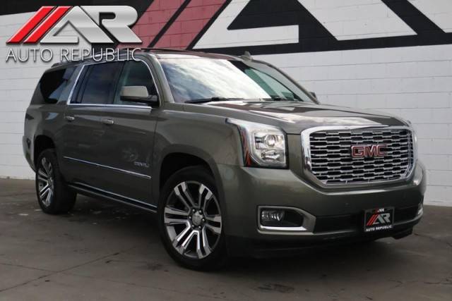 2018 GMC Yukon XL Denali 4WD photo