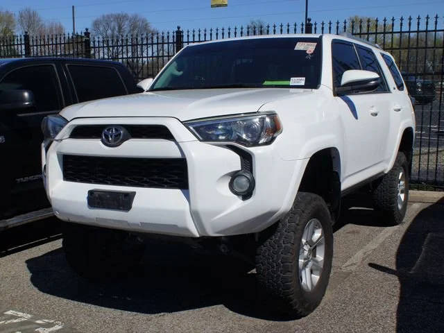 2018 Toyota 4Runner SR5 Premium 4WD photo