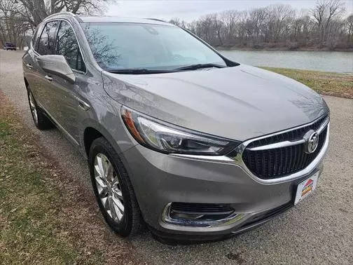 2018 Buick Enclave Premium AWD photo