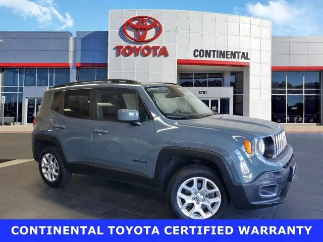 2017 Jeep Renegade Latitude 4WD photo