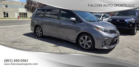 2018 Toyota Sienna SE FWD photo