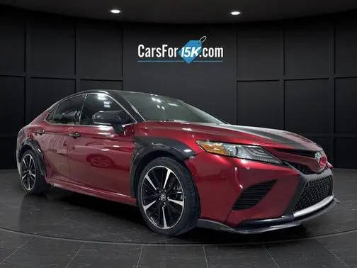 2018 Toyota Camry XSE FWD photo