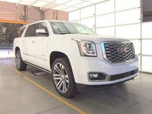 2018 GMC Yukon XL Denali RWD photo