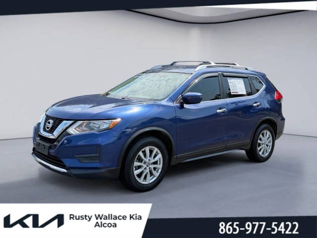 2017 Nissan Rogue SV FWD photo