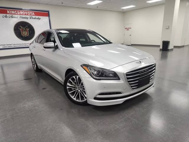 2015 Hyundai Genesis 3.8L RWD photo