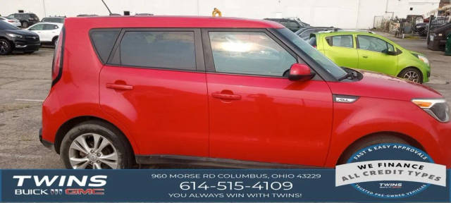 2016 Kia Soul + FWD photo