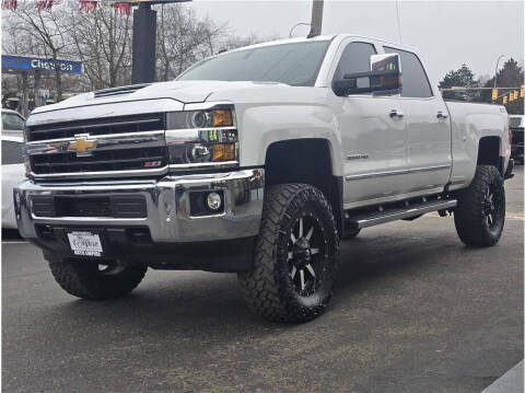 2018 Chevrolet Silverado 3500HD LTZ 4WD photo