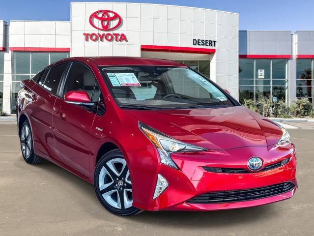 2018 Toyota Prius Three Touring FWD photo