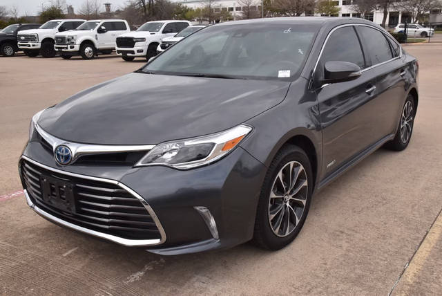 2018 Toyota Avalon Hybrid XLE Premium FWD photo